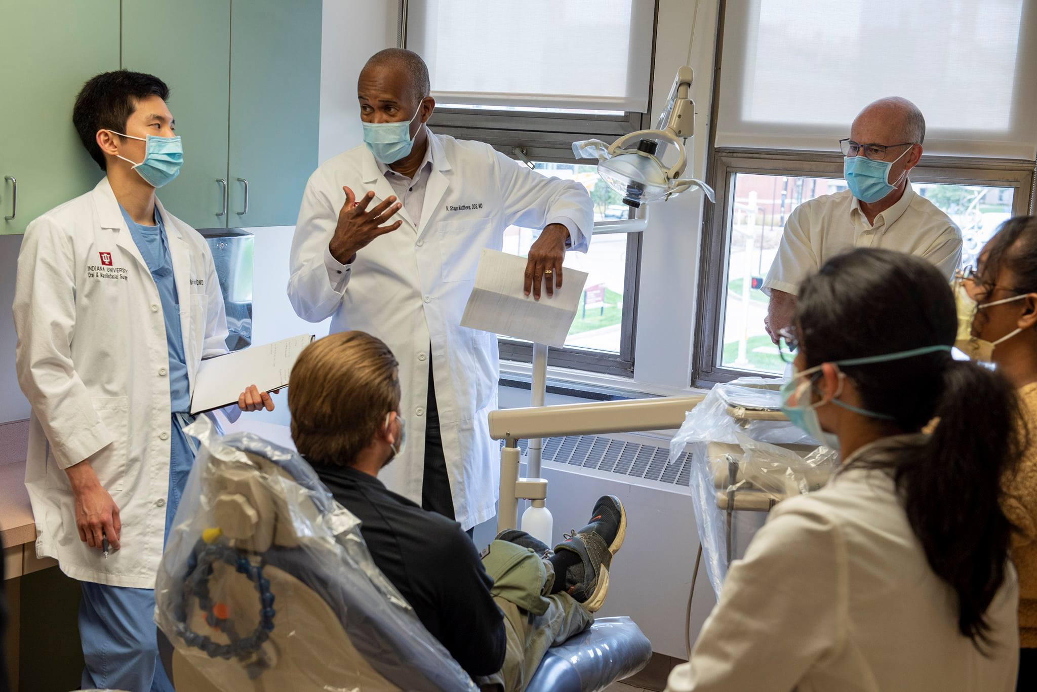 Dental students at clinic.jpg